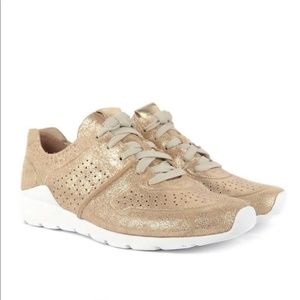 UGG Tye Stardust Sneaker Lace Up Gold Metallic